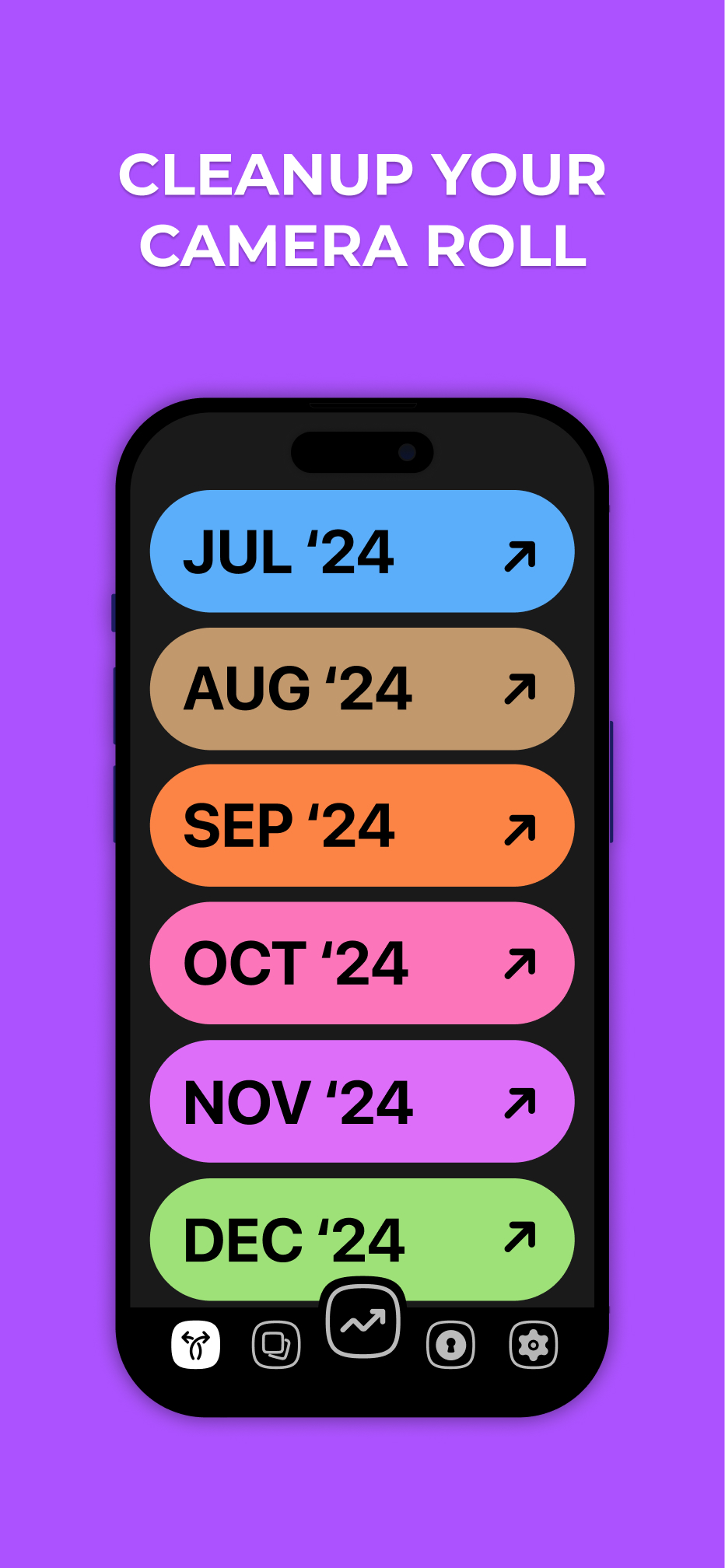Swipe Photo Cleaner screenshot showing monthly photo cleanup view